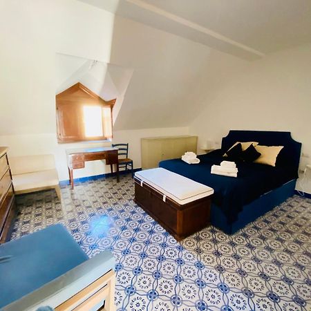 Le Terrazze Di Chiaia Apartamento Nápoles Exterior foto